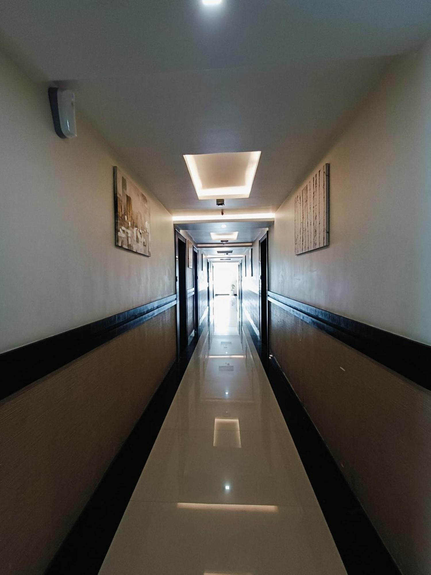 Holiday Residency קוימבטור מראה חיצוני תמונה